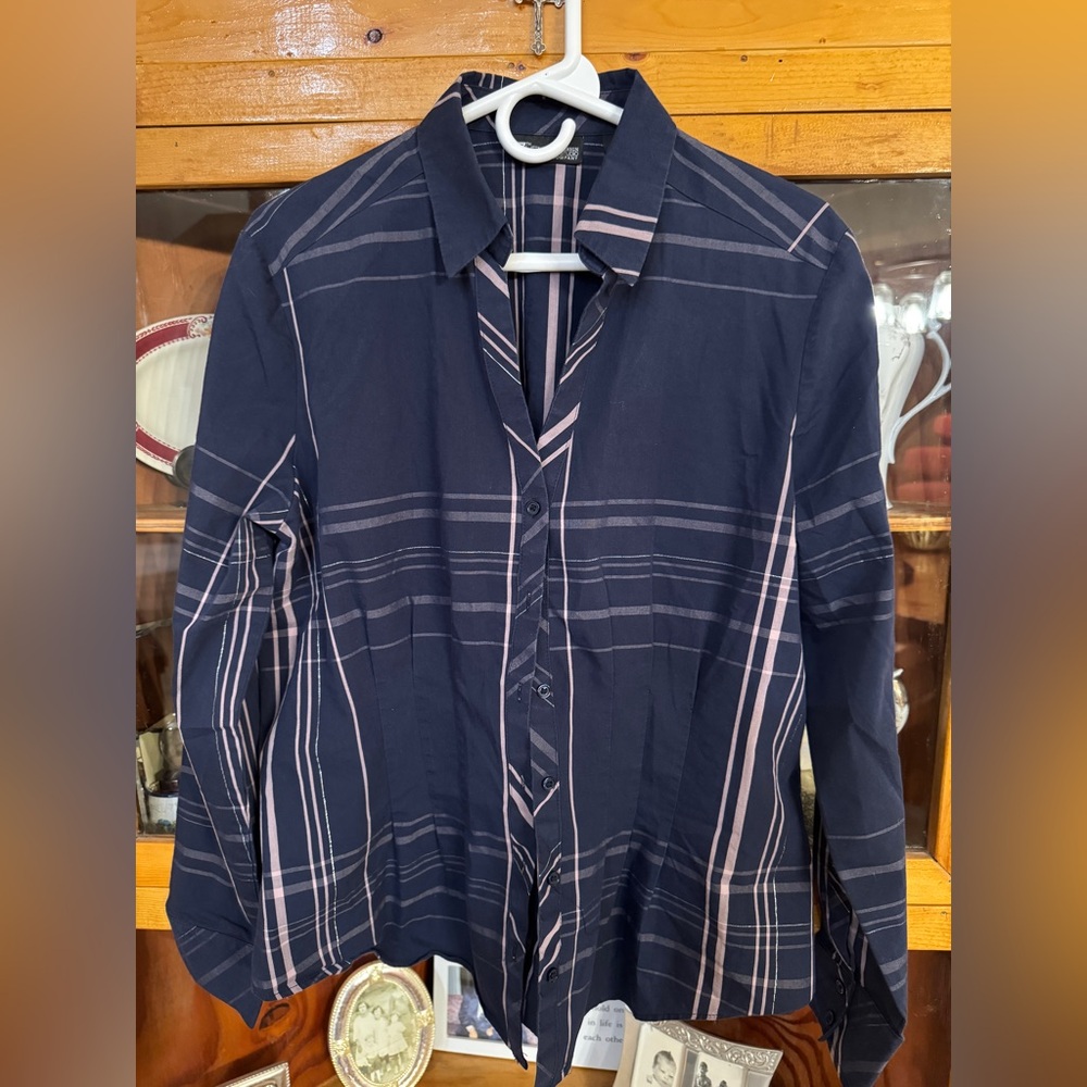 NY & Co (Size M) Navy & Lavender (Purple) Plaid Button Down Shirt